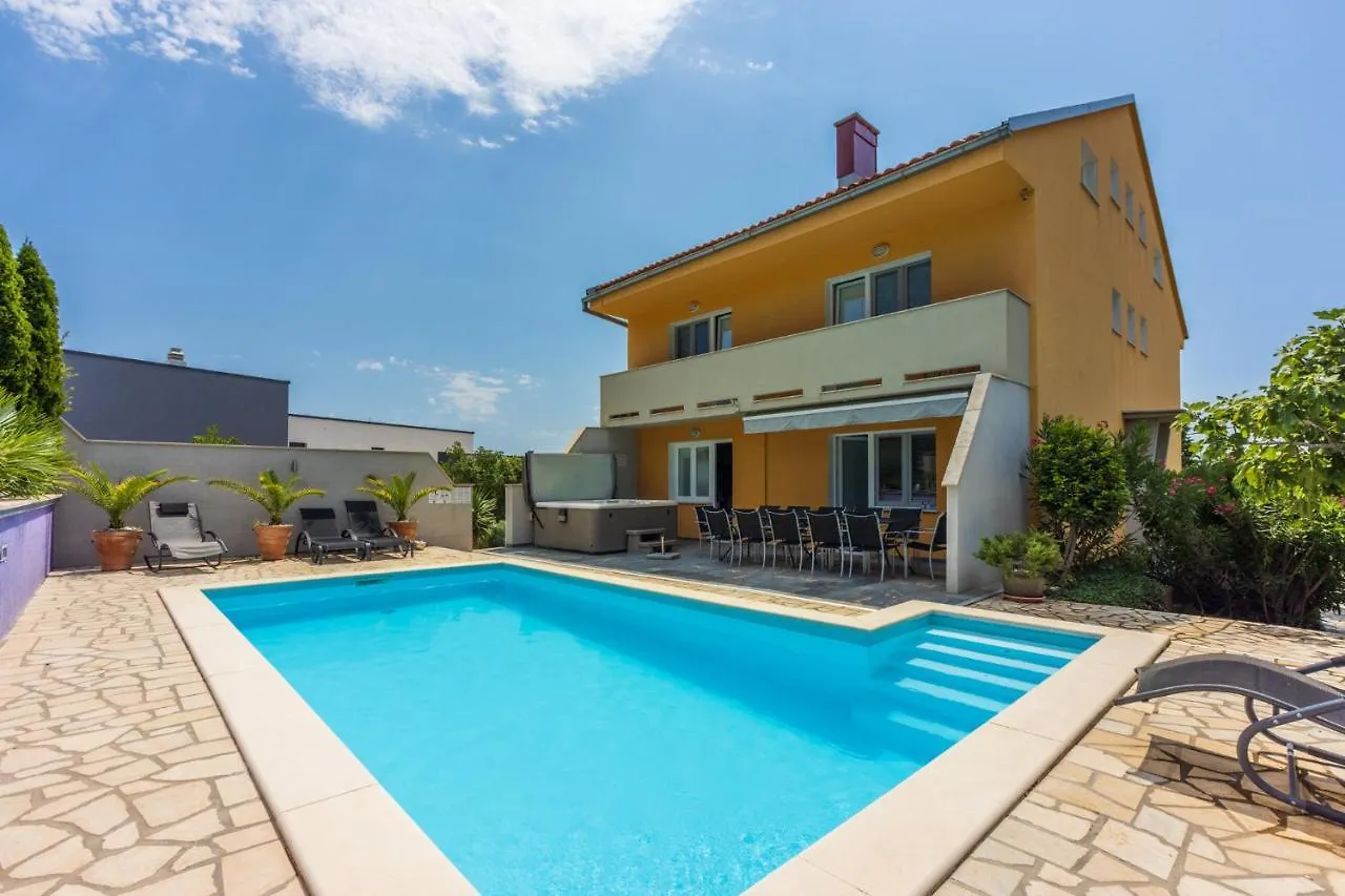 Villa Puskas 2 Crikvenica Сasa de vacaciones